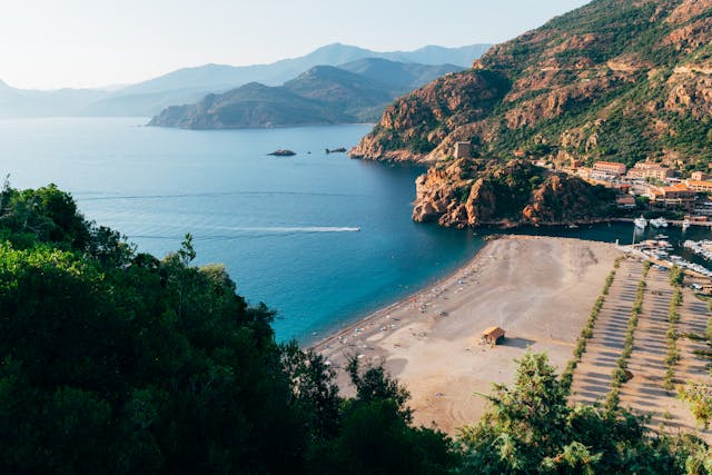 Expériences insolites en Corse sauront éveiller votre esprit aventurier