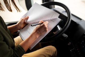 Documents de transport : guide des obligations légales